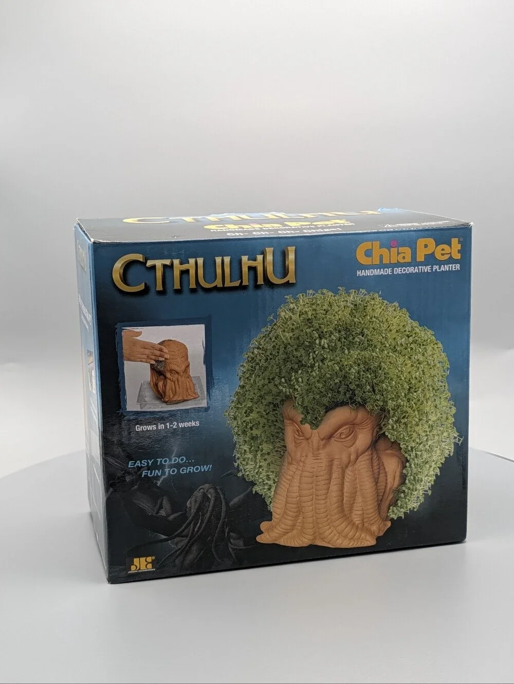 NEW IN BOX Cthulhu Chia Pet Planter